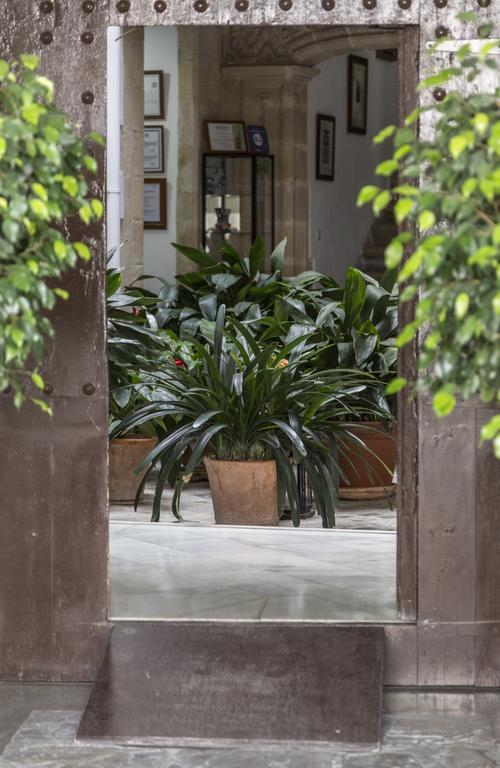 Casa Palacio De Los Leones El Puerto de Santa Maria Bagian luar foto